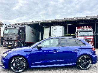 damaged passenger cars Audi Rs3 Sportback 2.5 TFSI 400pk aut + f1 Quattro - pano - ceramic - b&o - virtual - carbon - kuipstoelen - front + line assist 2018/4