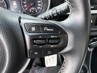 Kia Picanto 1.0 DPi 67pk DynamicLine 5drs - nap - camera - front assist - airco - cruise - carplay - lmv - lichtsensor picture 30