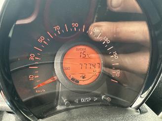 Citroën C1 1.0 VTi 72pk Millenium 5drs - 77dkm nap - carplay - airco - cruise - privacy glass - aux - usb - scherm picture 15