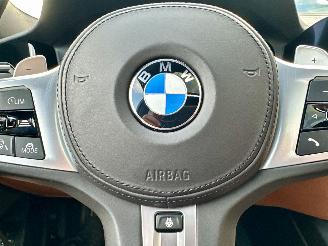 BMW 3-serie Gereserveerd 320d 190pk aut + f1 xDrive High Exe sedan - schuifdak - harman/k - head up - keyless - 360cam - stuurverw picture 23
