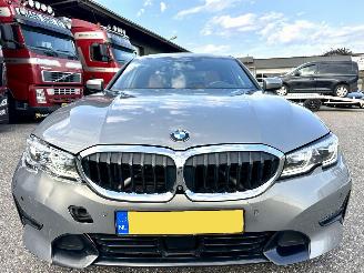 BMW 3-serie Gereserveerd 320d 190pk aut + f1 xDrive High Exe sedan - schuifdak - harman/k - head up - keyless - 360cam - stuurverw picture 128