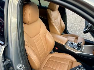 BMW 3-serie Gereserveerd 320d 190pk aut + f1 xDrive High Exe sedan - schuifdak - harman/k - head up - keyless - 360cam - stuurverw picture 37
