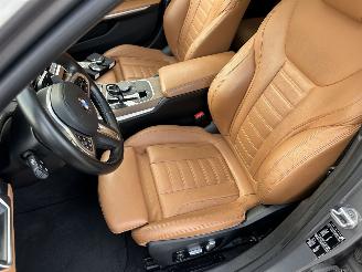 BMW 3-serie Gereserveerd 320d 190pk aut + f1 xDrive High Exe sedan - schuifdak - harman/k - head up - keyless - 360cam - stuurverw picture 46