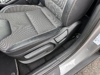 Kia e-Niro 64kWh  204pk aut + f1 DynamicLine - nap - navi - camera - keyless - front + line assist - pdc picture 46