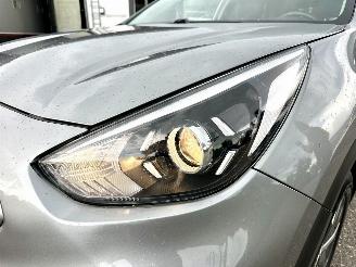 Kia e-Niro 64kWh  204pk aut + f1 DynamicLine - nap - navi - camera - keyless - front + line assist - pdc picture 91