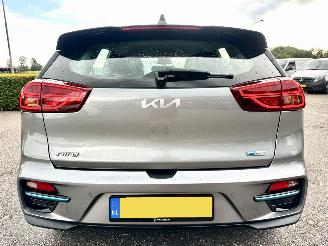 Kia e-Niro 64kWh  204pk aut + f1 DynamicLine - nap - navi - camera - keyless - front + line assist - pdc picture 6
