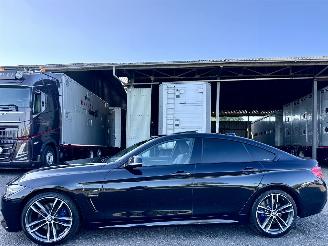 Schadeauto BMW 4-serie 418i 136pk aut high exe M-sport - nap - schuifdak - head up - keyless - leer - trekh - 19 inch lmv 2018/11