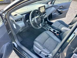 Toyota Corolla Touring Sports 1.8 Hybrid automaat Dynamic - nap - 2021 - front + line assist - camera - keyless entry + start picture 22