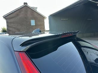 Volvo V-40 1.6 D2 114pk 6-bak Momentum - navi - camera - velgen - sfeerverl - getint glas - pdc - rijdbaar picture 87