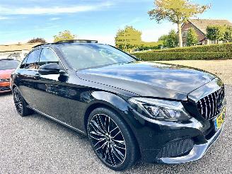 Mercedes C-klasse gereserveerd 180 156pk 7-traps aut + f1 Prestige - pano - burmester - sfeerverl - memory - nav - cam - line + side assist picture 3