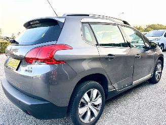 Peugeot 2008 1.2 PureTech 82pk aut + f1 Allure - 33dkm nap - 1e eig - navi - pdc v+a - lmv - clima + cruise contr picture 5