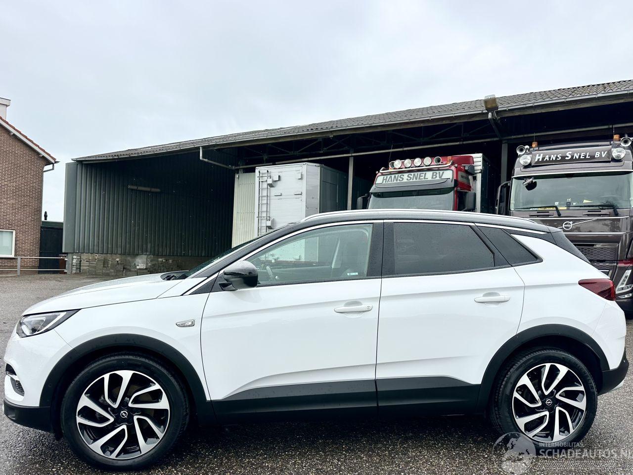 Opel Grandland Gereserveerd X 1.2 Turbo 131pk aut Innovation - 360cam - keyless - nav - line + side assist - stoelkoeling - stuurverw - stoelverw v+a