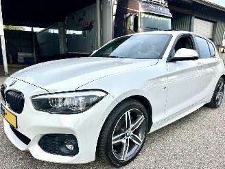 BMW 1-serie 120i 184pk aut M-Sport Shadow Ed - nap - schuifdak - leer - zwarte hemel - camera - pdc v+a picture 2