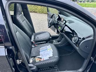 Volkswagen Up! 1.0 60pk High Up! Bluem. 5drs - nap - pano  - leer - stoelverw - airco - cruise - pdc - privacy glass picture 41