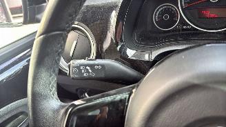 Volkswagen Up! 1.0 60pk High Up! Bluem. 5drs - nap - pano  - leer - stoelverw - airco - cruise - pdc - privacy glass picture 14
