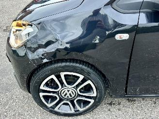 Volkswagen Up! 1.0 60pk High Up! Bluem. 5drs - nap - pano  - leer - stoelverw - airco - cruise - pdc - privacy glass picture 79