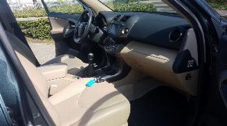 Toyota Rav-4 3X Rav-4 2.2 MET O.A  D-4d D-cat 4x4 130 Kw 1 e eigen 55000 km EXECUTIVE picture 8