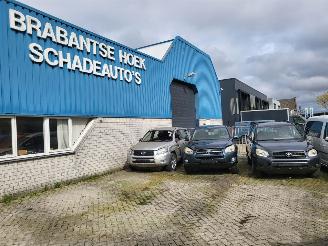 škoda osobní automobily Toyota Rav-4 3X Rav-4 2.2 MET O.A  D-4d D-cat 4x4 130 Kw 1 e eigen 55000 km EXECUTIVE 2010/3