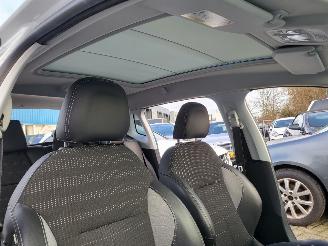 Peugeot 2008 AUTOMAAT  1.6 VTi  Allure leer,pann,navi, rijdbaar picture 7