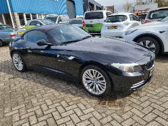 uszkodzony samochody osobowe BMW Z4 Z4 6 CIL AUTOM Roadster sDrive23i Executive rijdbaar 2012/4