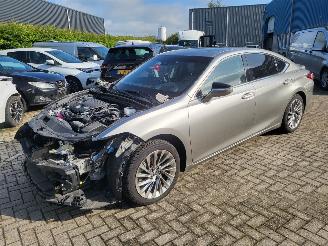 Lexus ES Lexus ES 300 hybride President Line  nwpr € 78000 picture 2