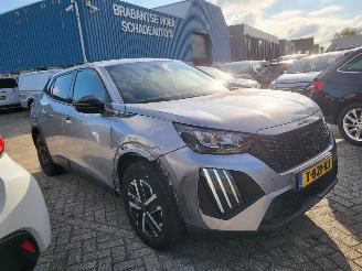 Peugeot e-2008 EV GT Active 54 kWh Range 406 km rijdbaar nwpr €43000 NEW MODEL picture 2