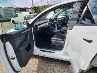 Tesla  Tesla MODEL Y RWD 58 kWh range 455km nwprijs € 45000 picture 12