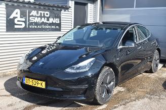 damaged passenger cars Tesla Model 3 75Kwh Long Range AWD 351Pk *Navi/Clima/Leder/Camera/Panorama 2019/4