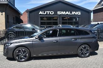 Voiture accidenté Peugeot 308 1.2 Allure Pack Business 131Pk *Navi/clima/Camera 2022/7