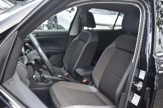 Volkswagen T-Cross 1.0 Tsi Style AUT 110Pk  *Naiv/Clima/Camera picture 5