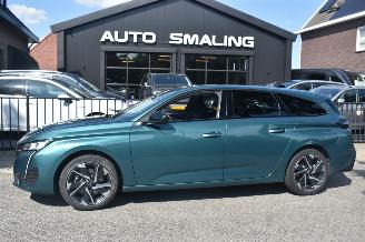 Vaurioauto  passenger cars Peugeot 308 1.2 Puretech Allure 131Pk *Navi/Clima/Camera 2024/5