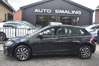 uszkodzony samochody osobowe Volkswagen Polo 1.0 Tsi Life Business 95Pk *Navi/Clima/Stoelverwarming 2022/7