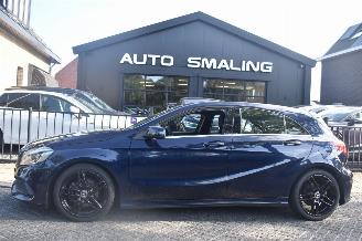 Vaurioauto  passenger cars Mercedes A-klasse 180D Business Solution AMG 109Pk *Navi/Clima/Camera/Stoelverwarming 2017/10
