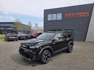 Dacia Bigster 1.8 HYBR-BENZINE  / AUTOMAAT  / 7400 KM picture 2