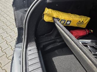 BMW 1-serie 1.8i Benz  / LED / STUUR & STOELVERW picture 8