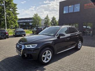 Schadeauto Audi Q5 2.0 TDi 140KW QUATRO  S-LINE / PANO / LEER 2018/2