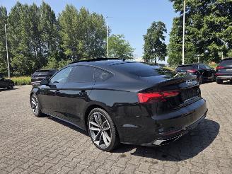 Audi A5 HYBR DIESEL / S-LINE / AUTOM / PANO / LEER picture 3
