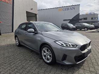BMW 1-serie AUTOMAAT / NAVI / CAMERA / 22 DKM picture 10