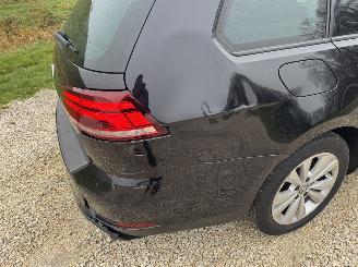 Volkswagen Golf 1.6 TDI Comfortline/automaat/clima/navi picture 9