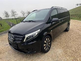 Unfallwagen Mercedes Vito eVito Tourer Pro L3 90 kWh/airco/navi 2022/1