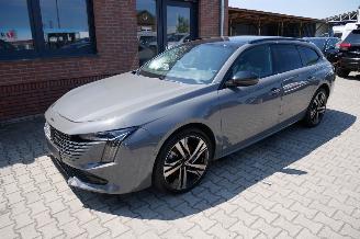 Schadeauto Peugeot 508 SW GT PACK 225 PLUG-IN PANORAMADAK LEER LED 2024/6