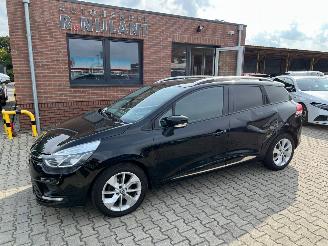 uszkodzony samochody osobowe Renault Clio  2017/12