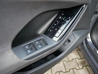 Audi SQ6 SQ6 e-tron PANORAMADAK 360 KW ACC HUD S.LINE STOELEN B & O picture 11