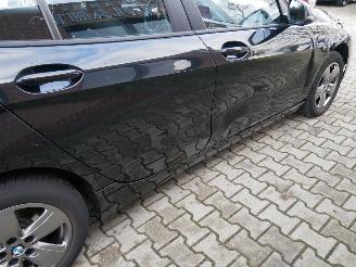 BMW 1-serie 116 d ADVANTAGE LED VIRTUAL COCKPIT. picture 6