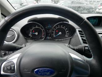 Ford Fiesta  picture 14
