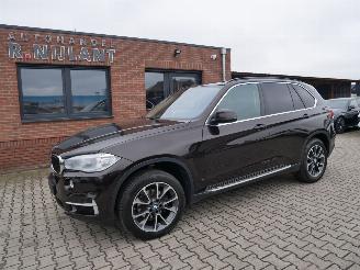 Damaged car BMW X5 7-PERSOONS LEER XENON HEAD UP xDRIVE 2016/6