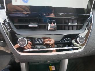 Toyota Corolla Cross HYBRID AWD PREMIUM JBL PANORAMADAK LEER BI-LED picture 22