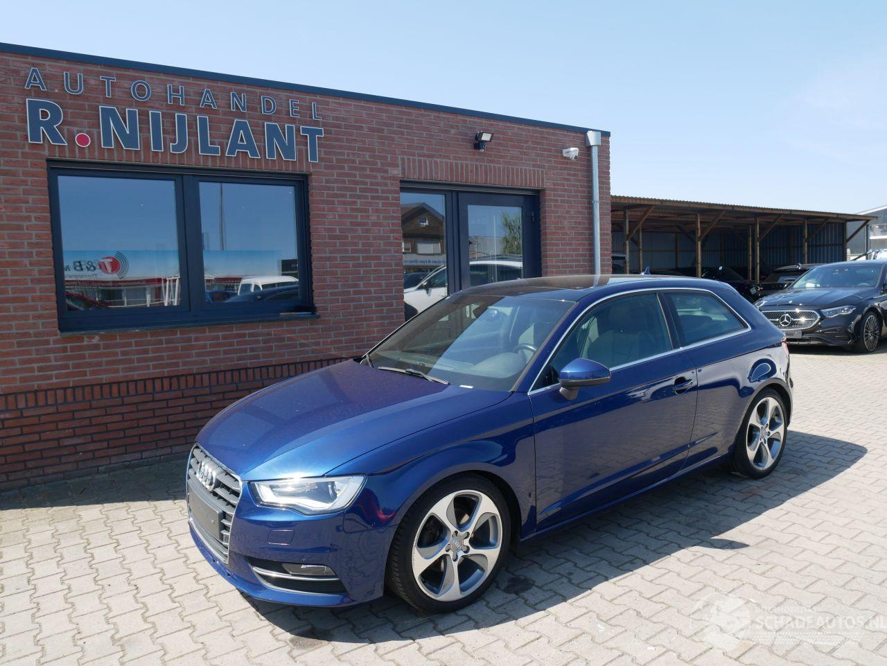 Audi A3 XENON PANORAMADAK