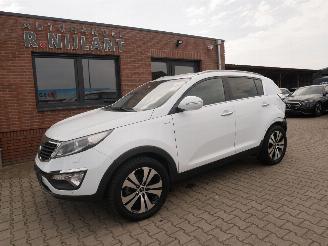 Coche accidentado Kia Sportage AWD XENON LEER 2014/3