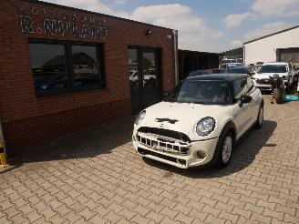 škoda osobní automobily Mini Cooper S CHILI 2015/10